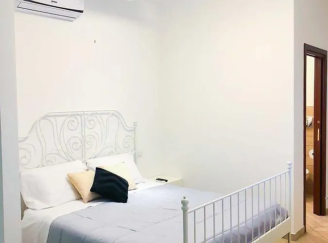 Bed and breakfast Holiday Garibaldi 3*