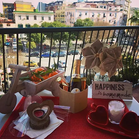 Bed & Breakfast Holiday Garibaldi Napoli