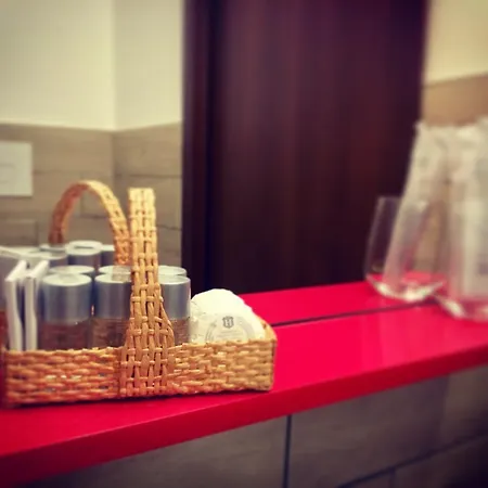 B&B Holiday Garibaldi 나폴리