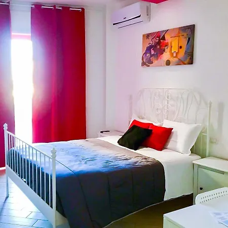 Holiday Garibaldi 3*