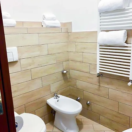 Holiday Garibaldi Bed & Breakfast Napoli