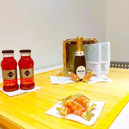 Holiday Garibaldi Bed & Breakfast Napoli