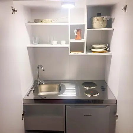 Holiday Garibaldi Oda ve Kahvaltı